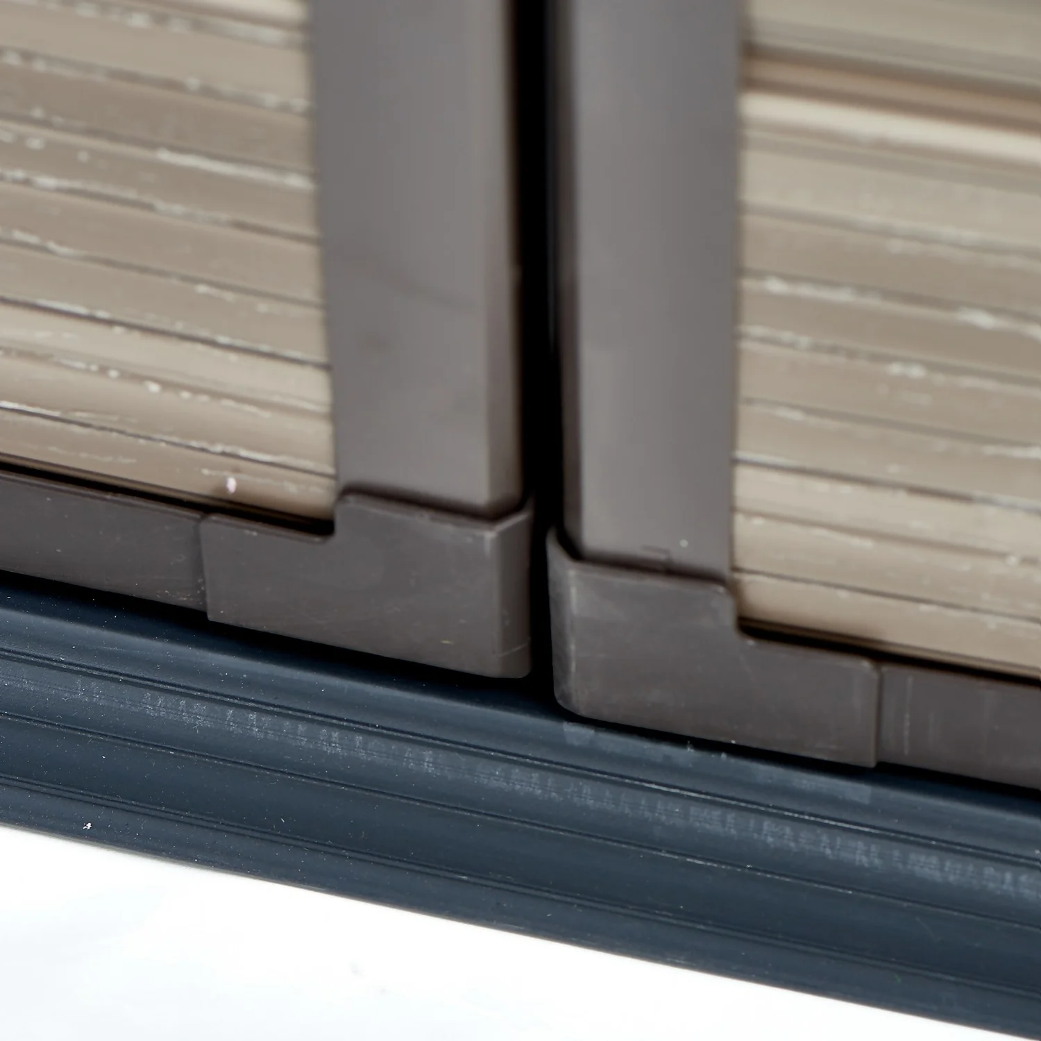 Keter Scala 6 X 8ft Outdoor Garden Apex Storage Shed - Brown 9 Keter Scala 6 X 8ft Outdoor Garden Apex Storage Shed - Brown - Image 9