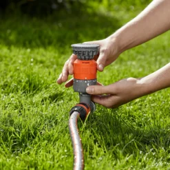 Gardena Comfort Circular Sprinkler Vario Spike -Garden And Outdoor Goods Store 13043404 3345060198394453